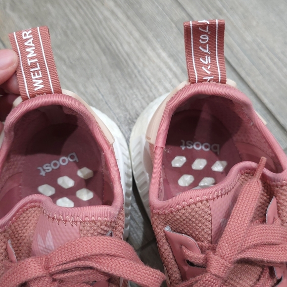 ADIDAS NMD R1 Salmon Raw Pink Sneakers, Lightly Used, Size 6.5 Ladies - Picture 14 of 16